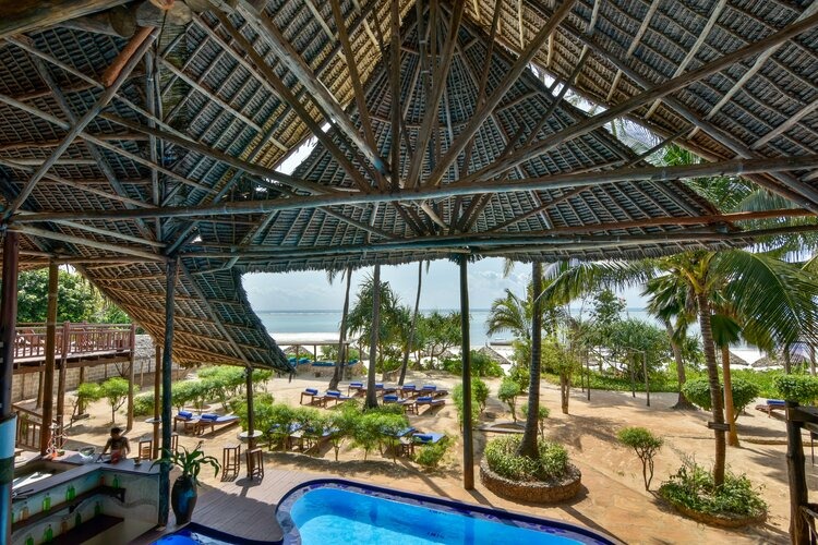 Kena Beach Hotel pool area
